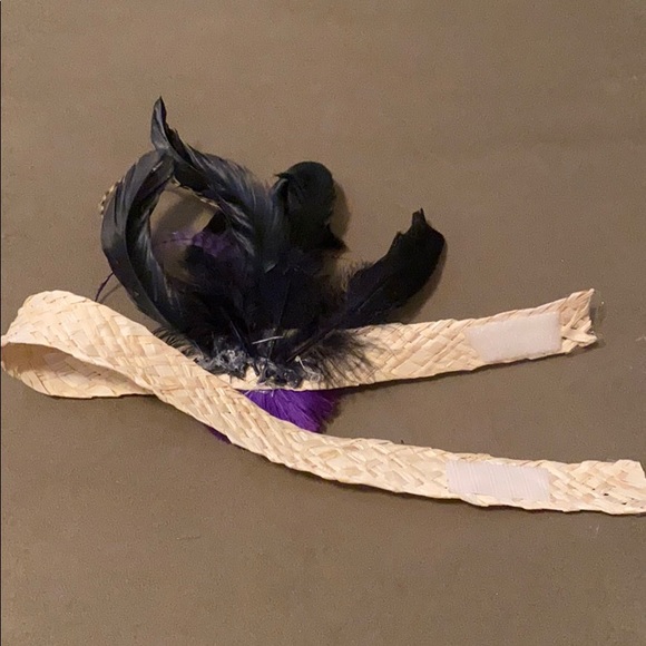 Purple and black ornate feather headband - Picture 2 of 2